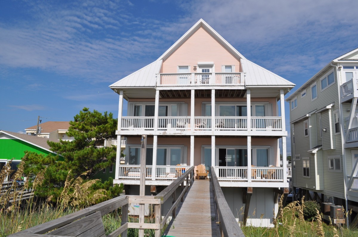 Ocean Front Homes in Carolina Beach, NC