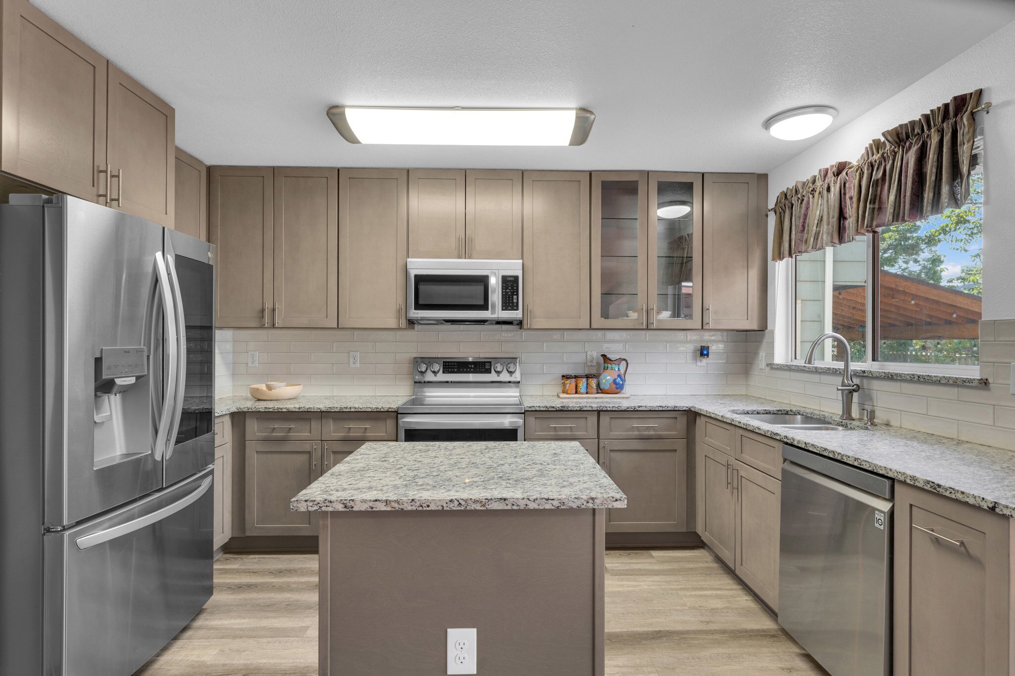 Updated Kitchen with Stainless Appliances