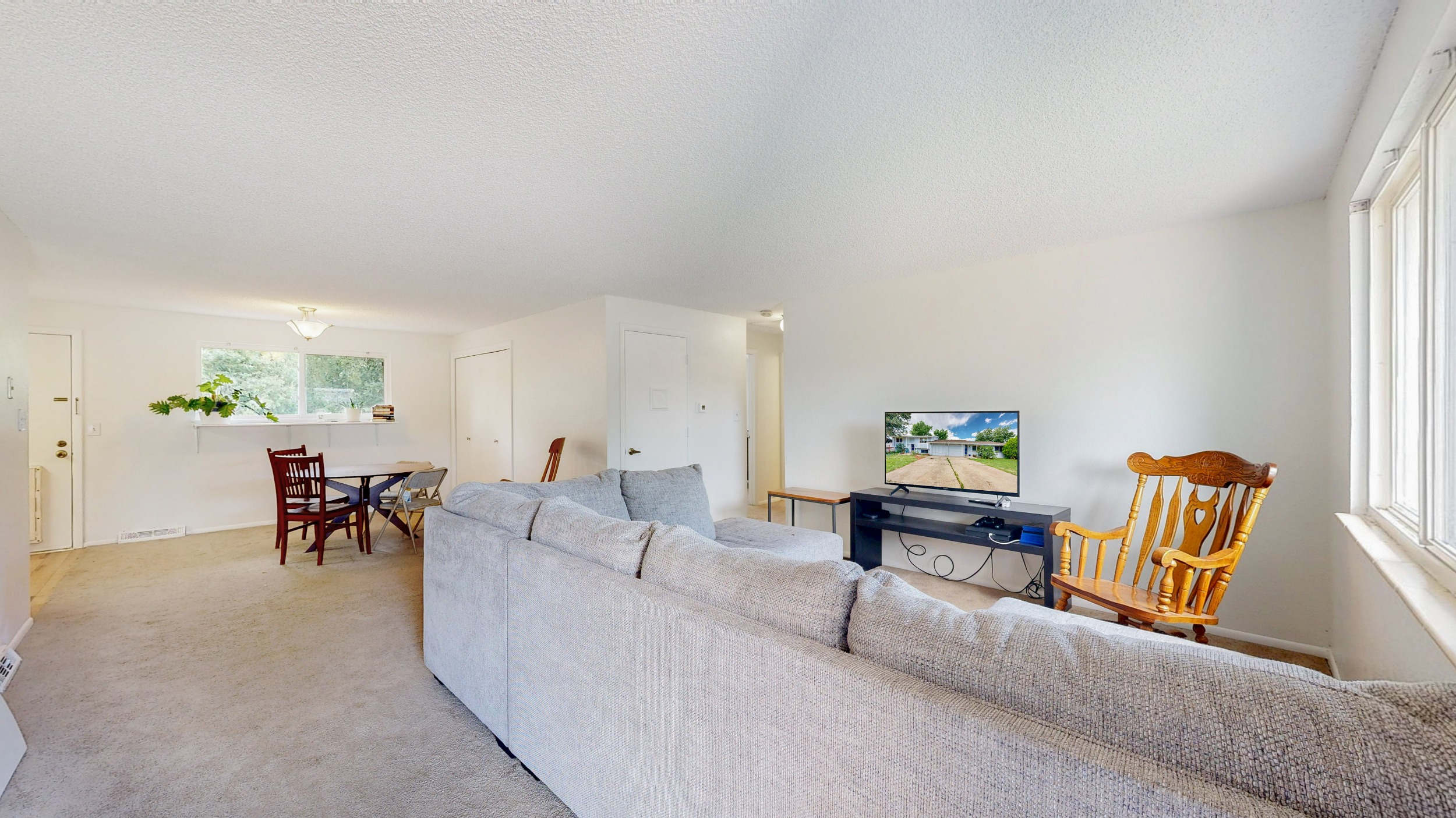 1347 Open Floor Plan