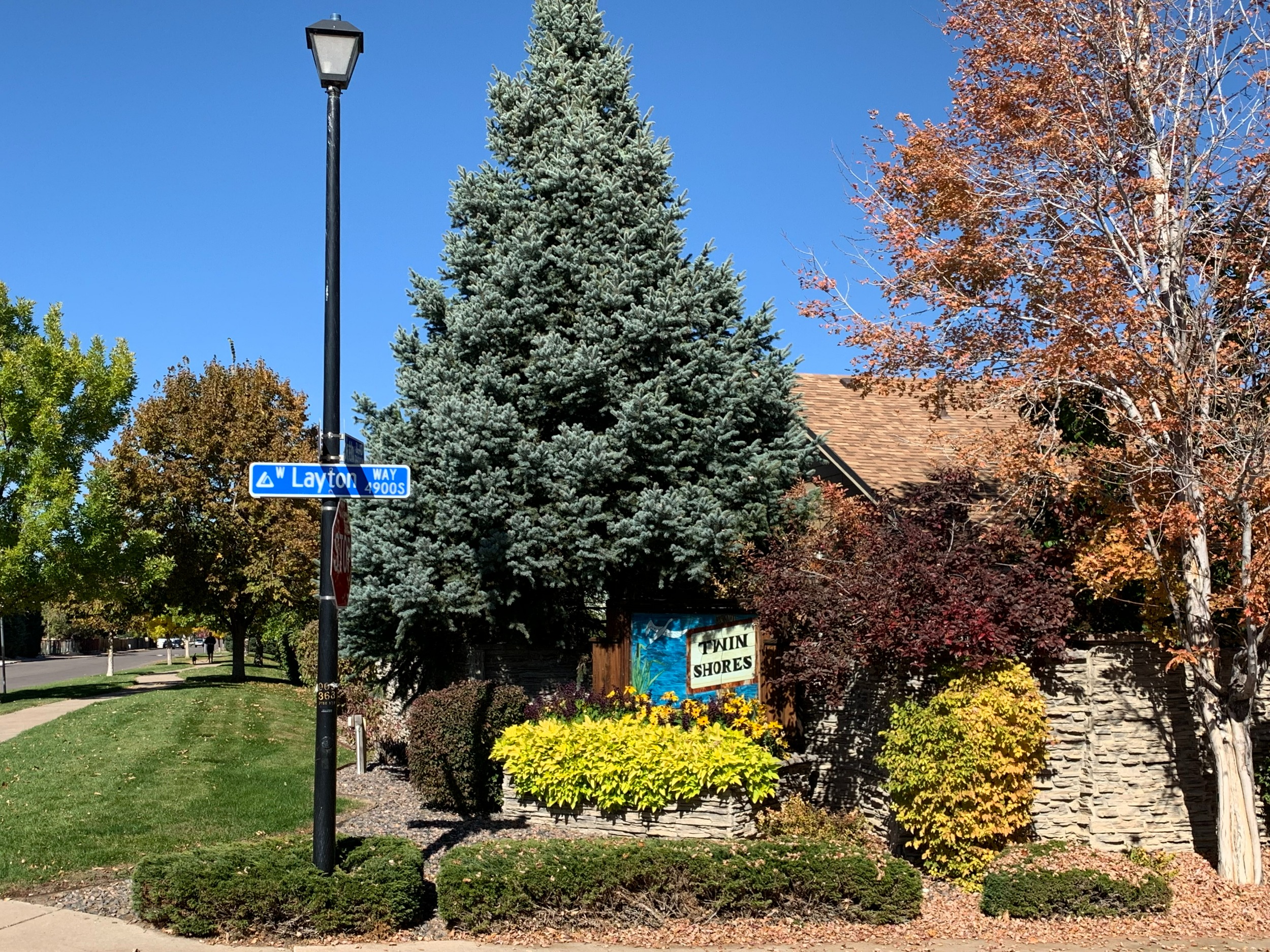 Neighborhood Entrance