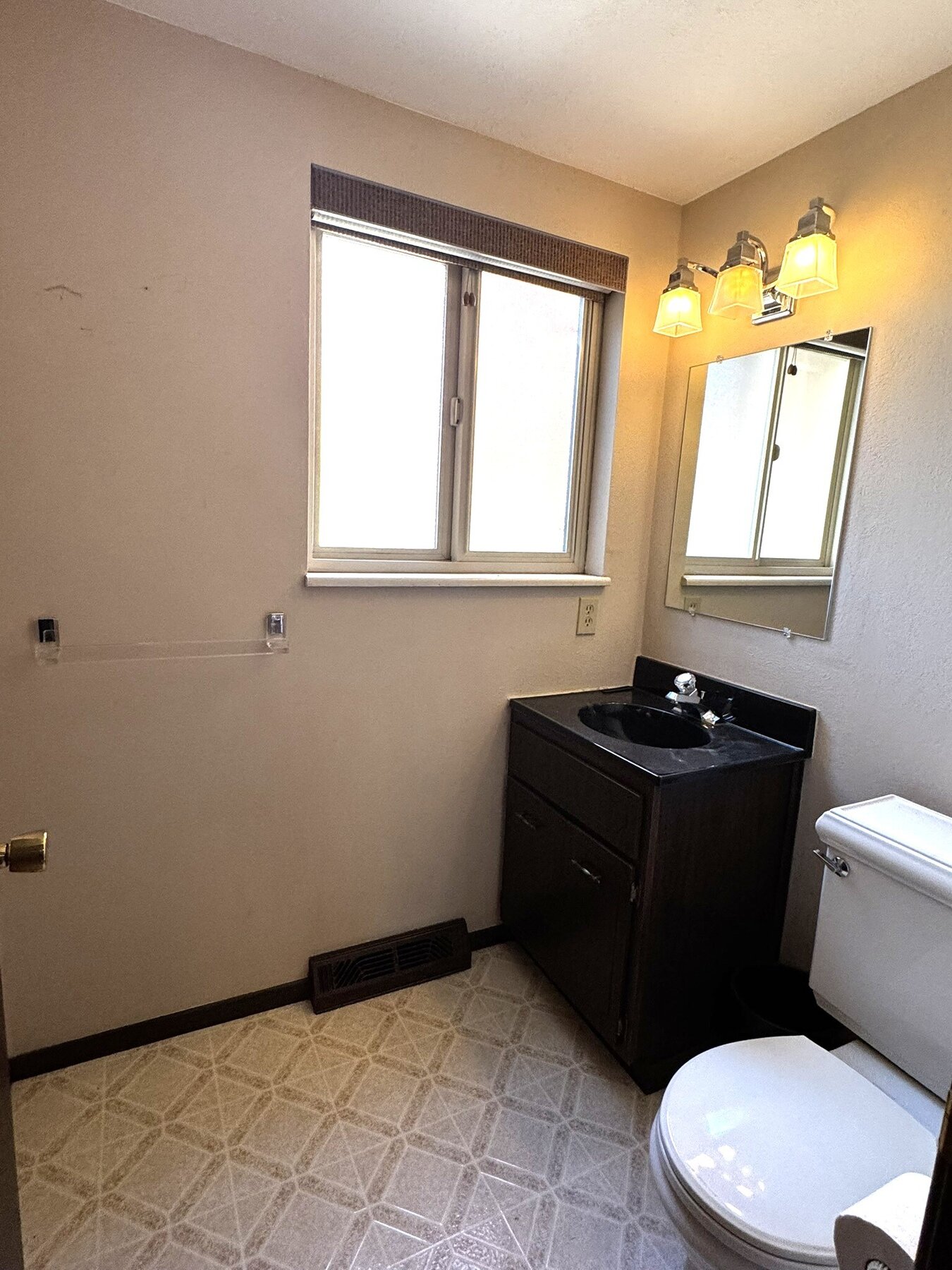 Convenient Half Bathroom