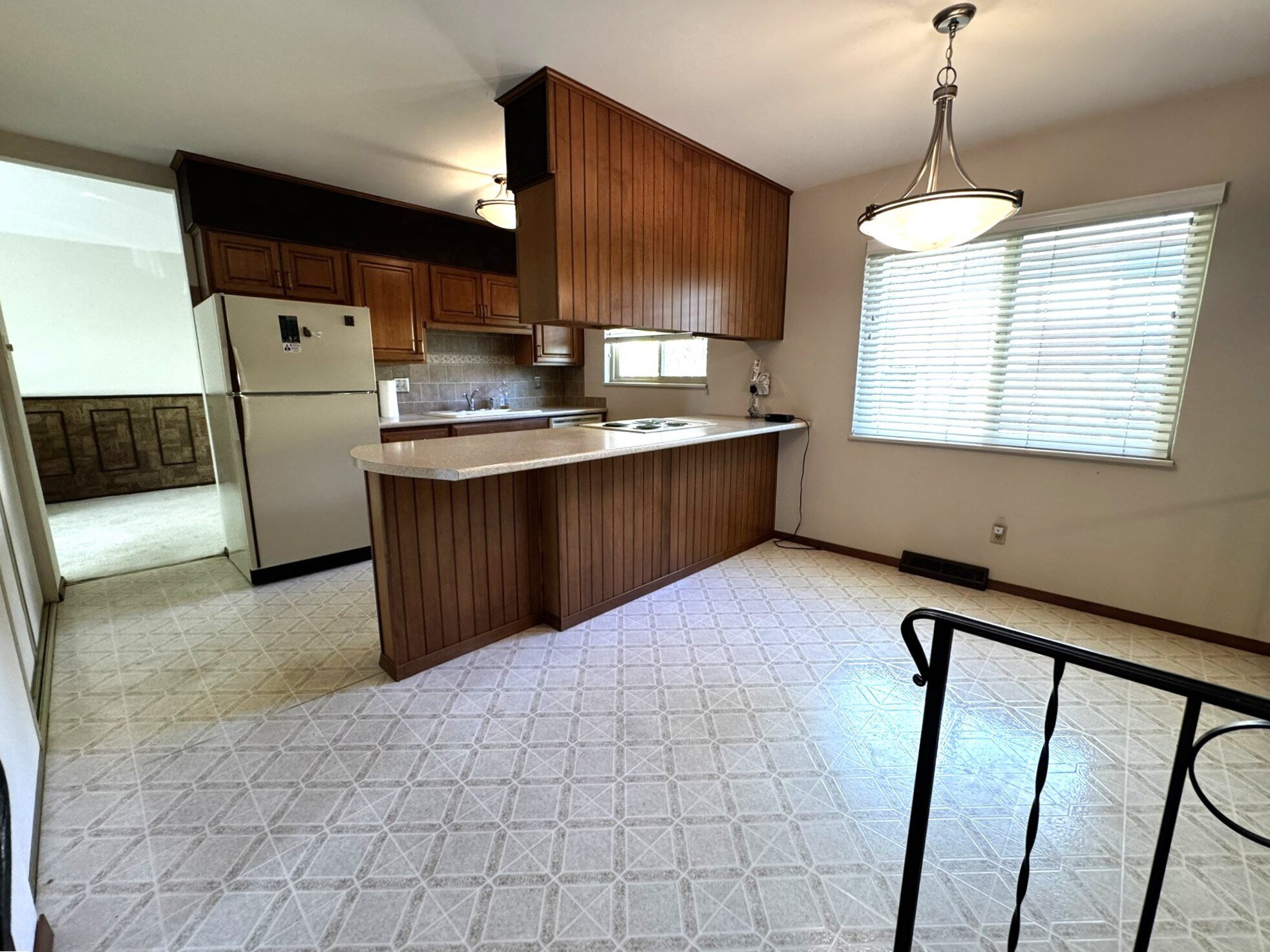 Kitchen and Eating Space