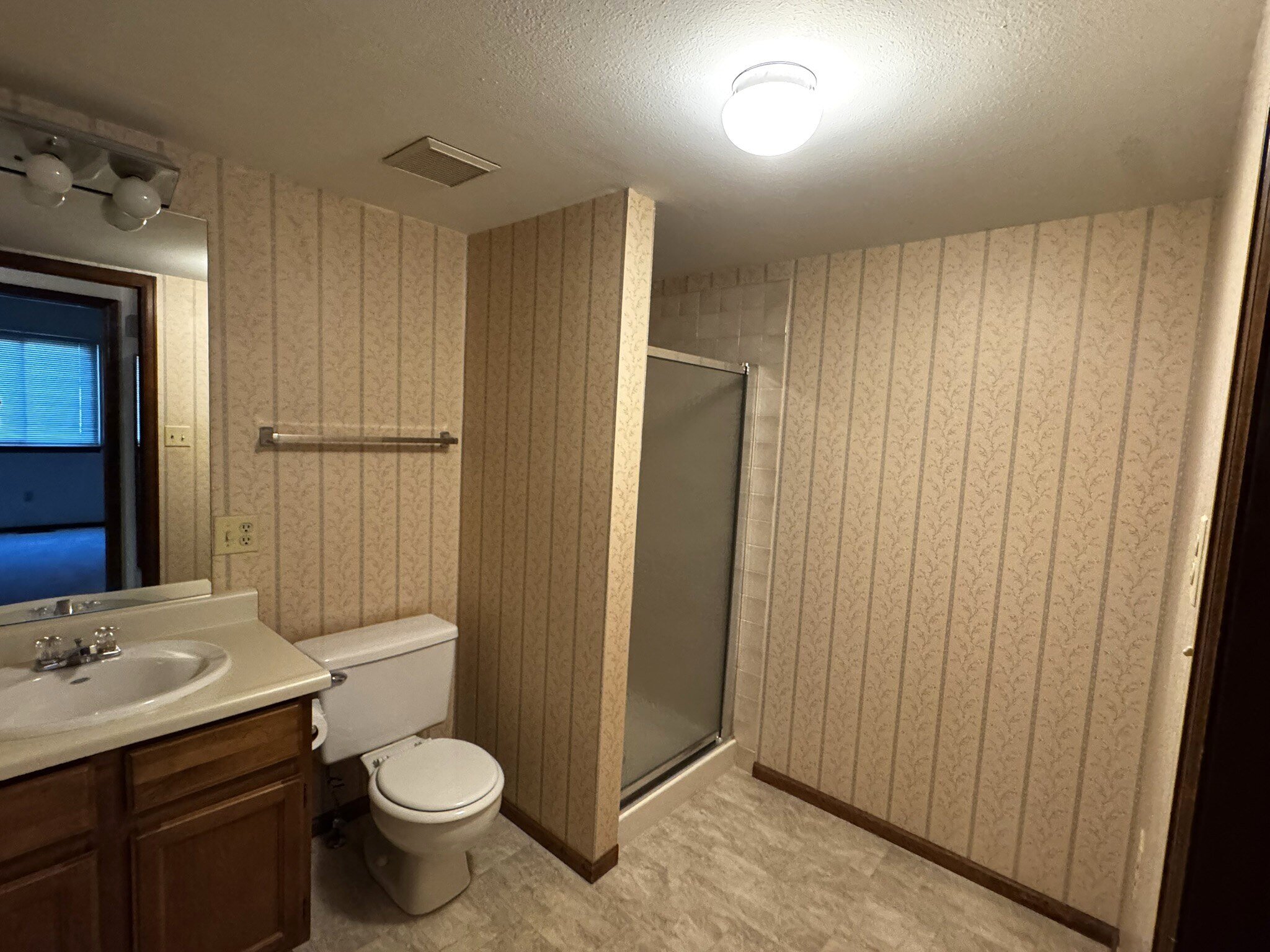 Main Floor Bathroom