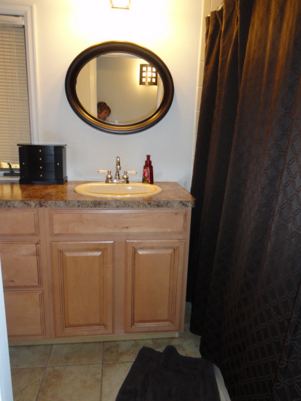 Main hall bath!