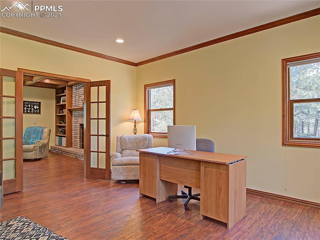Main Level Office