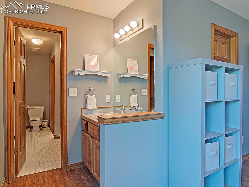Jack & Jill Bathroom