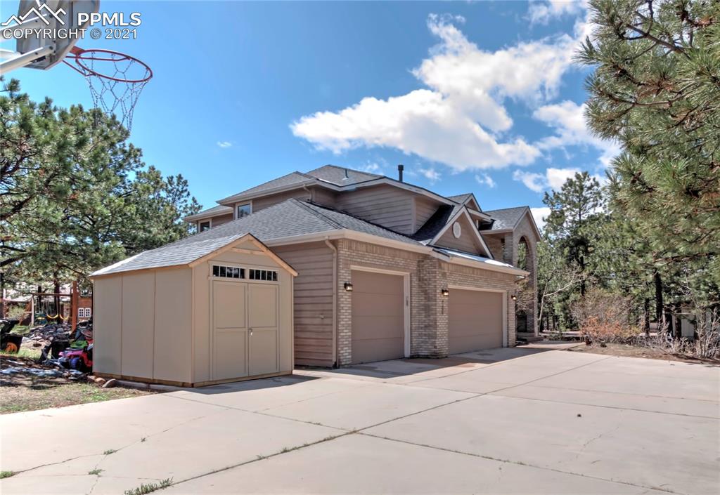 Storage Shed/Extra Parking