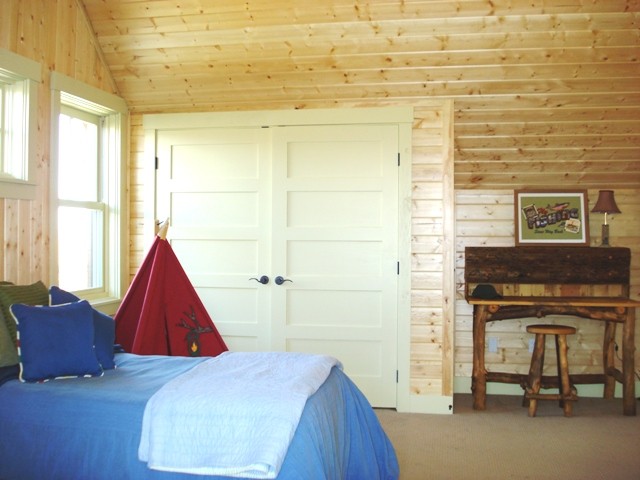Upstairs Bedroom #2