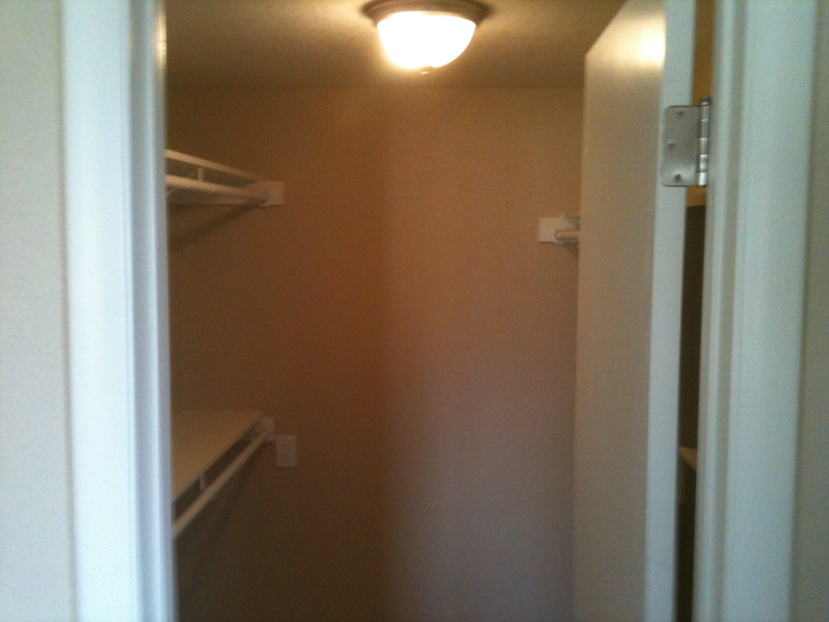 Master Walk In Closet