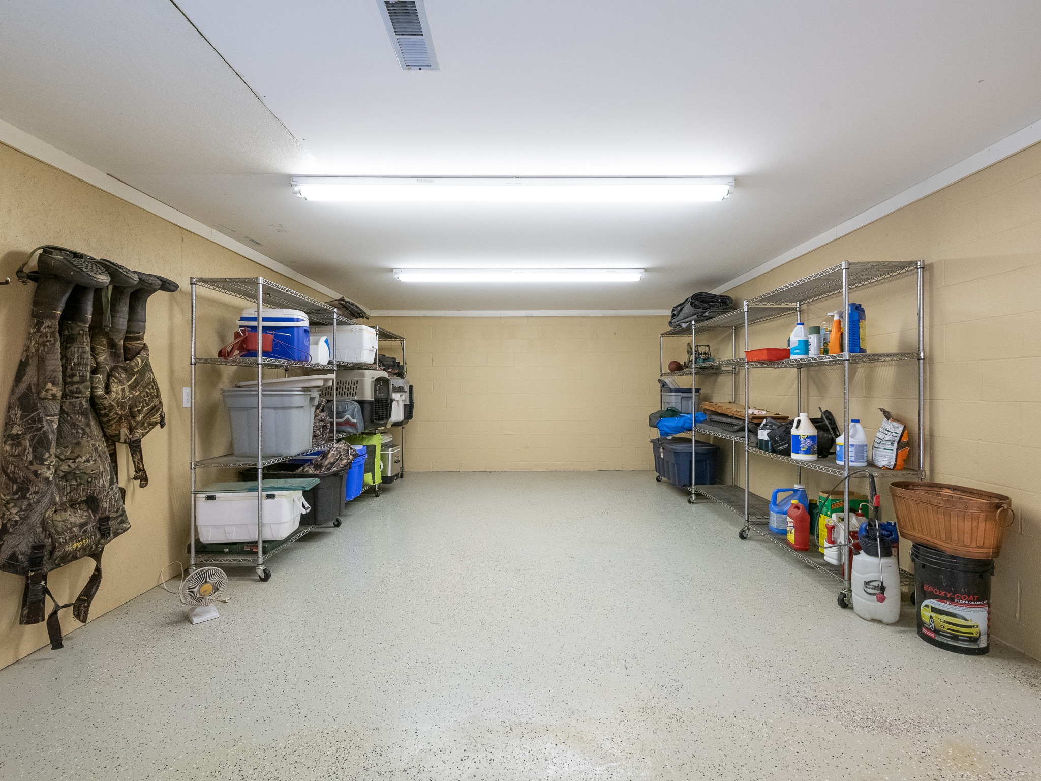 Epoxy floor, temperature controlled basement shop