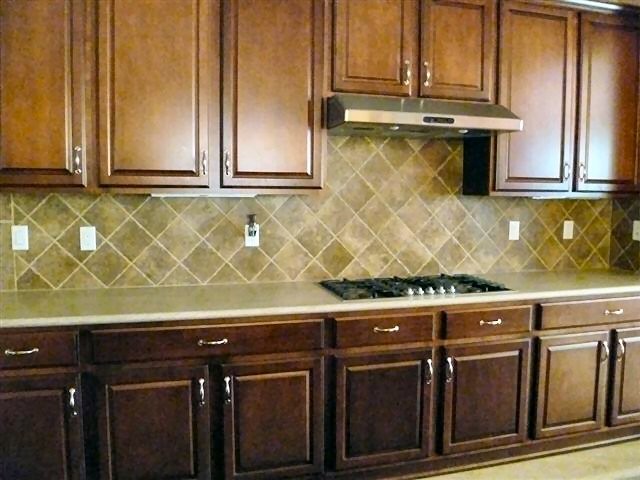 Maple Cabinets/Tile Backsplash