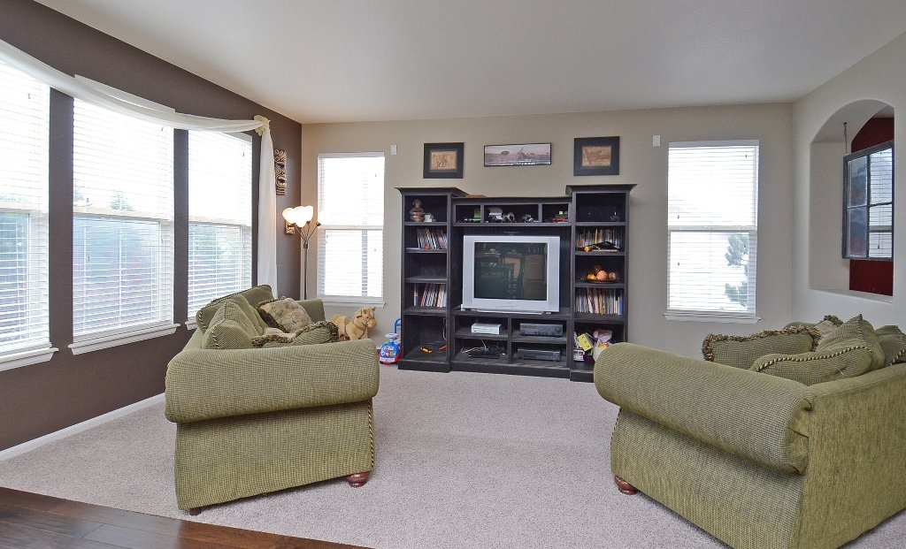Family Room.jpg