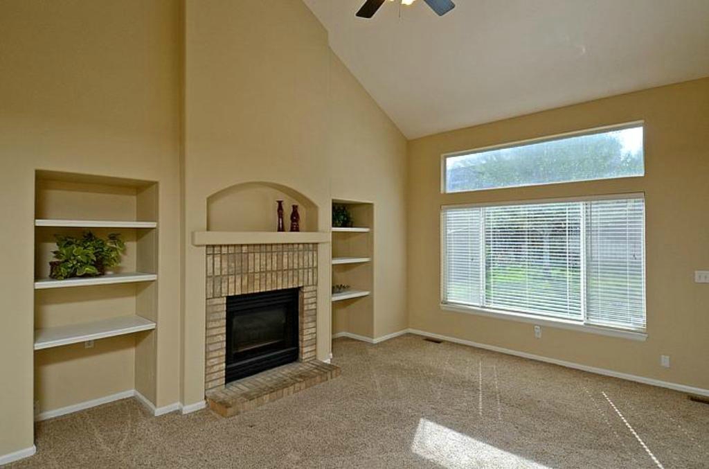 Family Room.jpg