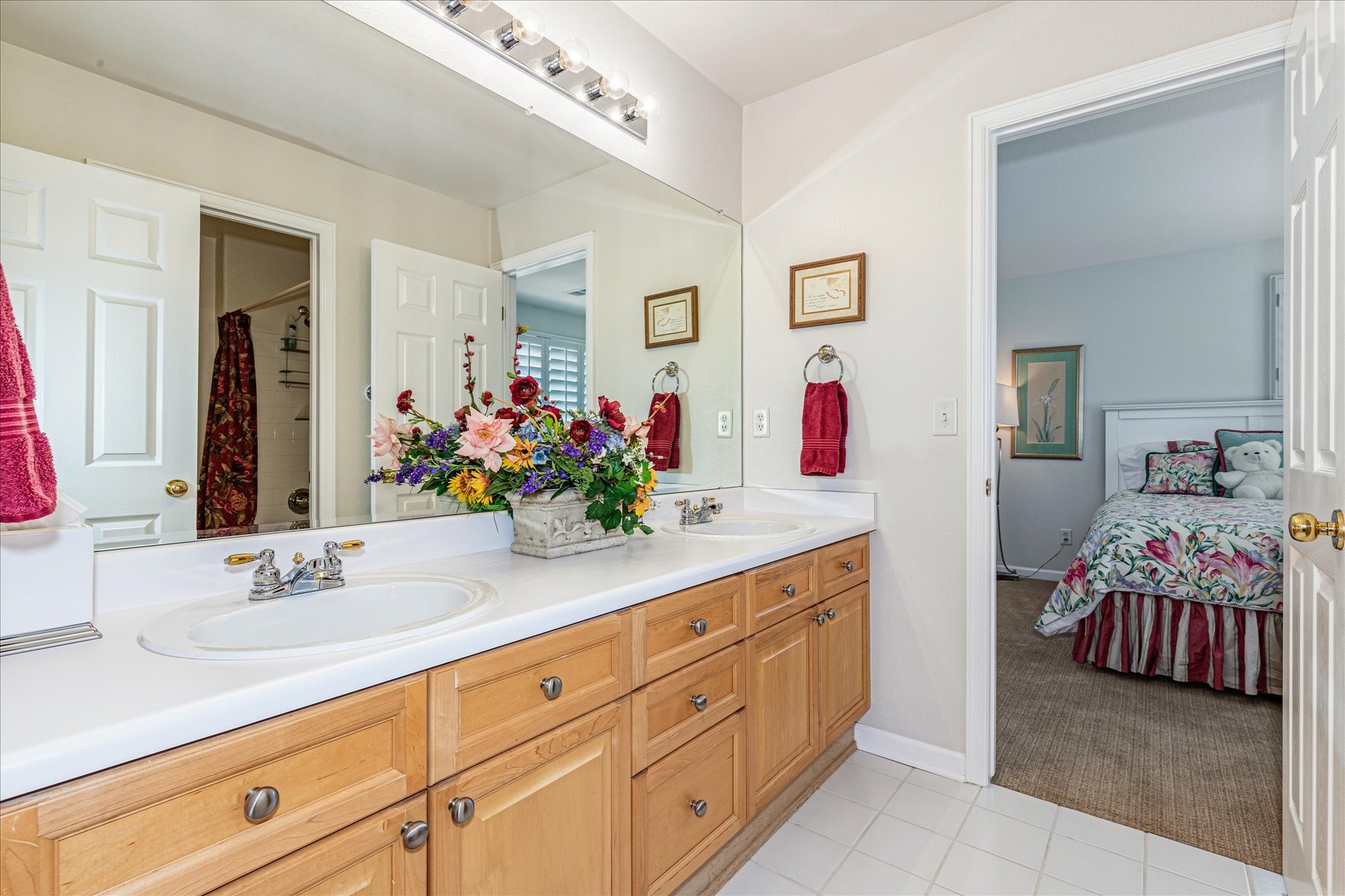 Dual Sinks in Jack & Jill Bath for Bedrooms 2 & 3