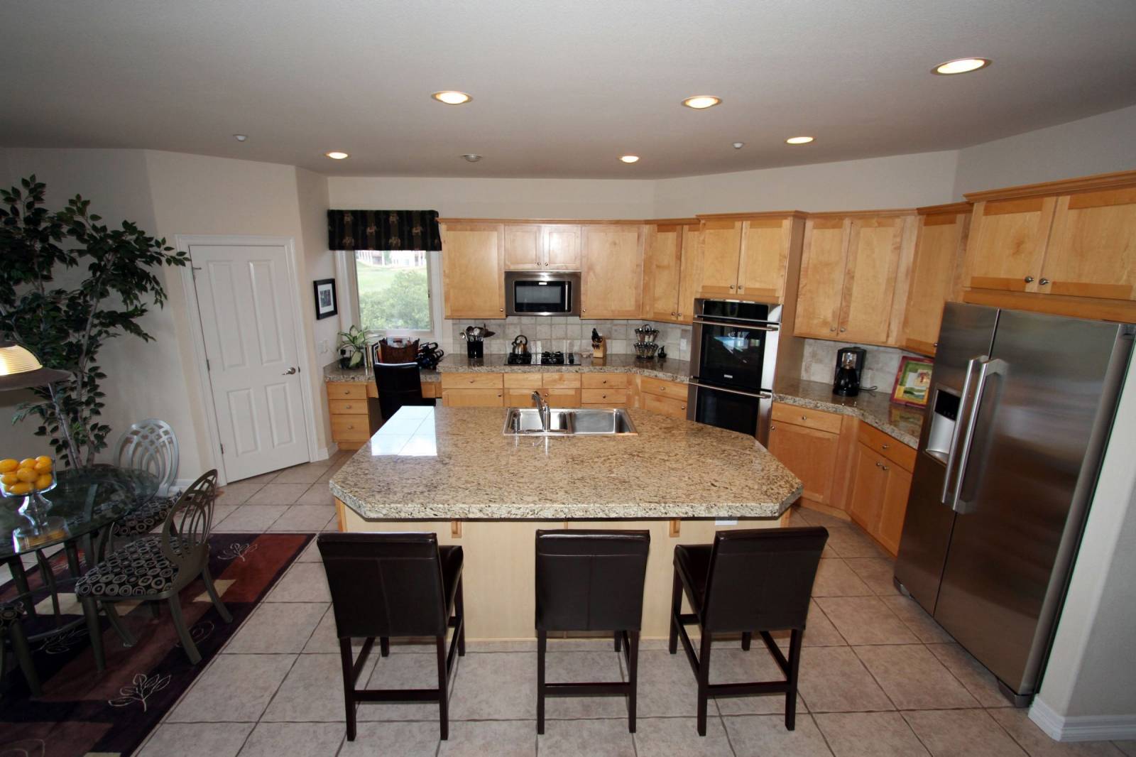 Kitchen 3