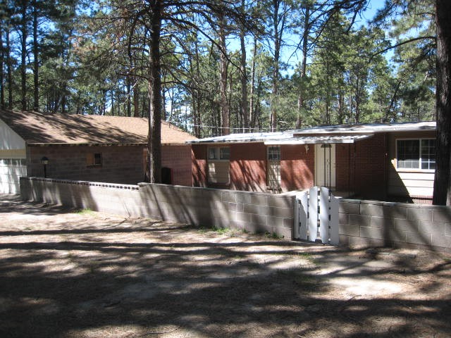 Close-in Black Forest home