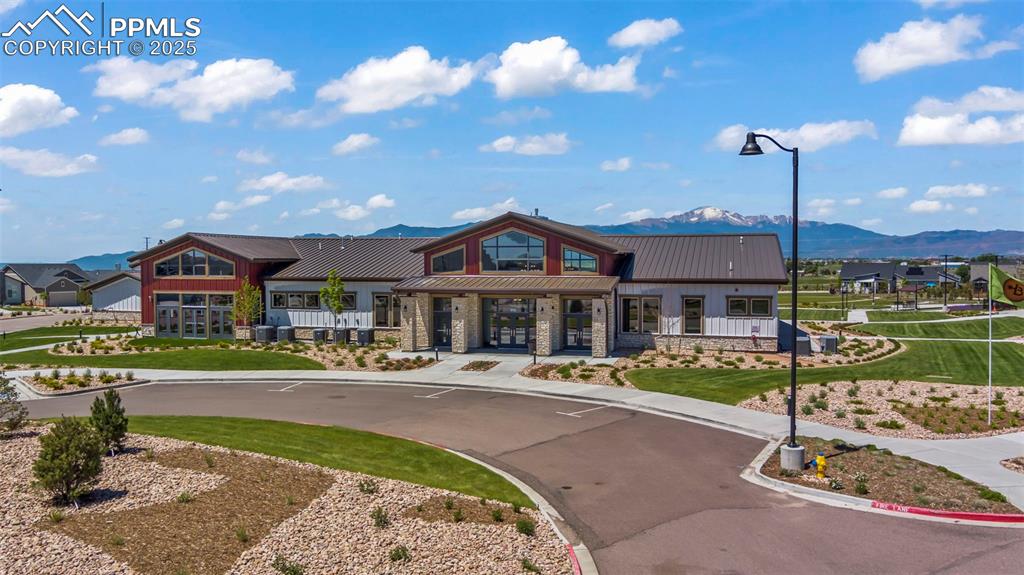 Gated community with so many things to do.