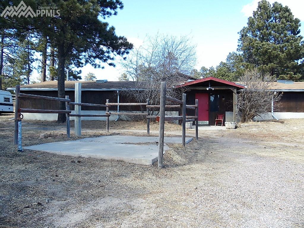 Out Door Wash Bay and Barn Entrance