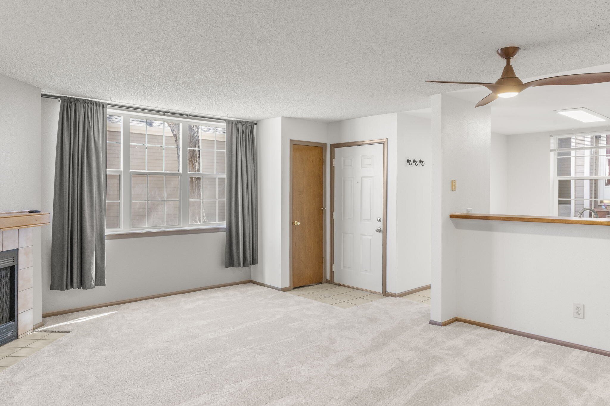 Newer Kitchen Cabinets, newer vanities, newer kitchen cabinets
