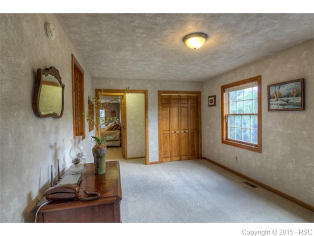 Upper level bedroom/office