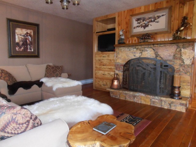 Custom Wood & Rock Work