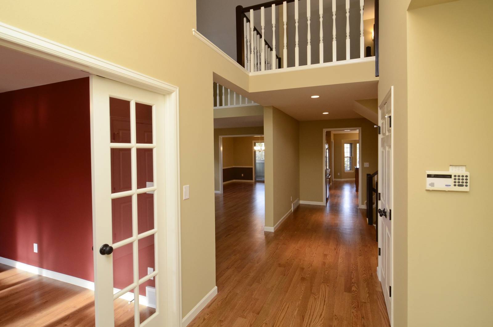 6721_s_kearney_ct_MLS1058284_HID701216_ROOMfoyer1.