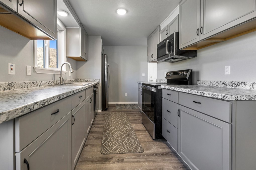 Kitchen- New Cabinets