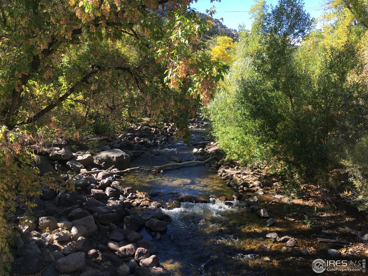 5 minute Stroll to the Bridge Over Boulder Creek  
