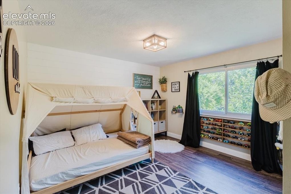 Second main level bedroom