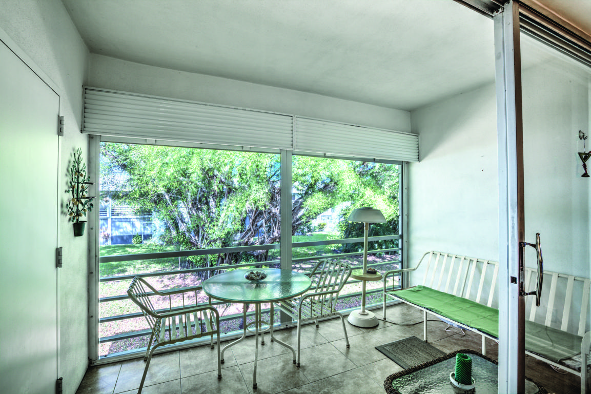 Screened-In Patio
