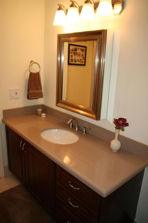 Guest bathroom with quartz