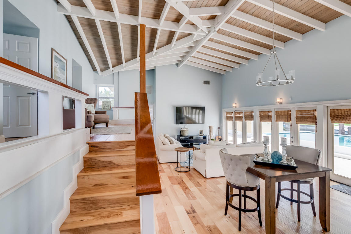 Tongue And Groove Ceiling