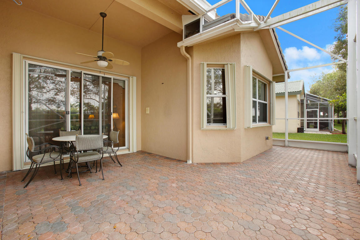 Screened-In Patio