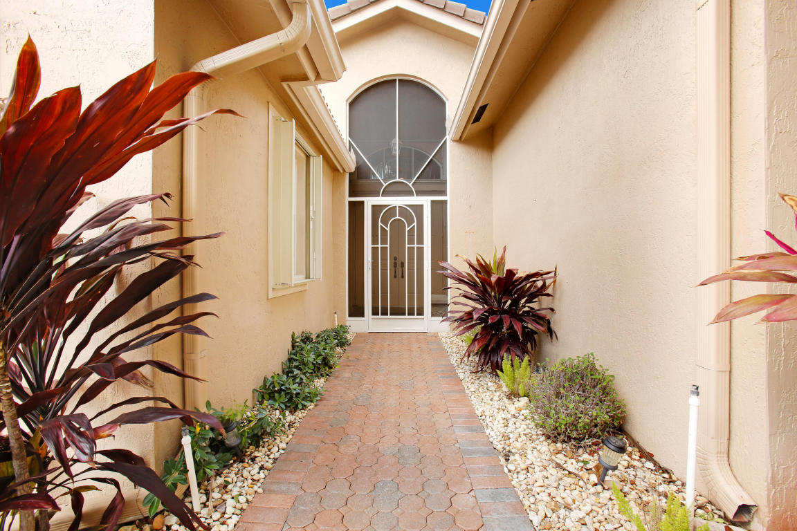 Front Entranceway