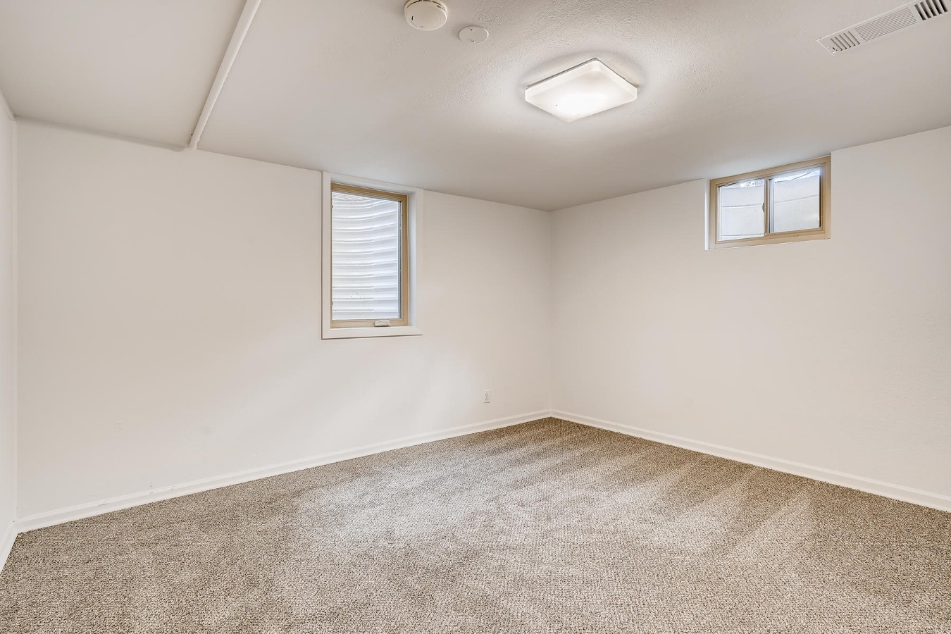 Basement Bed #2 w/egress and walk-in closet