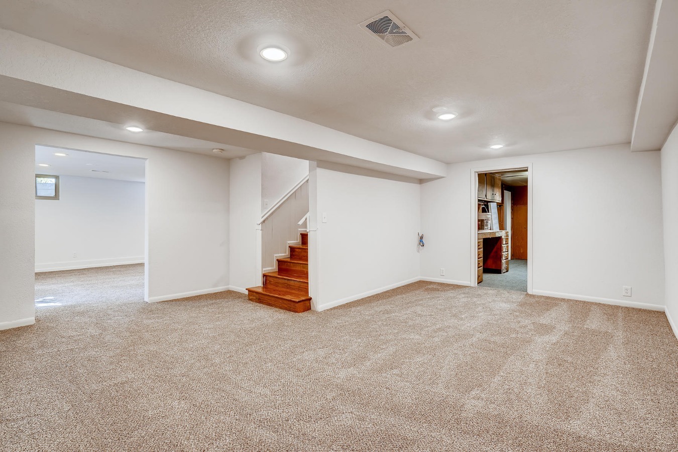All new paint and carpet!