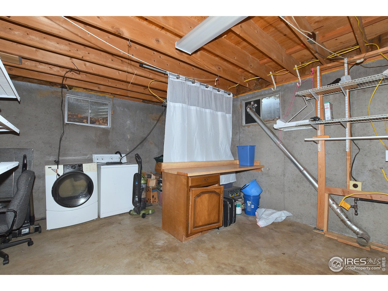 Basement laundry/utility room
