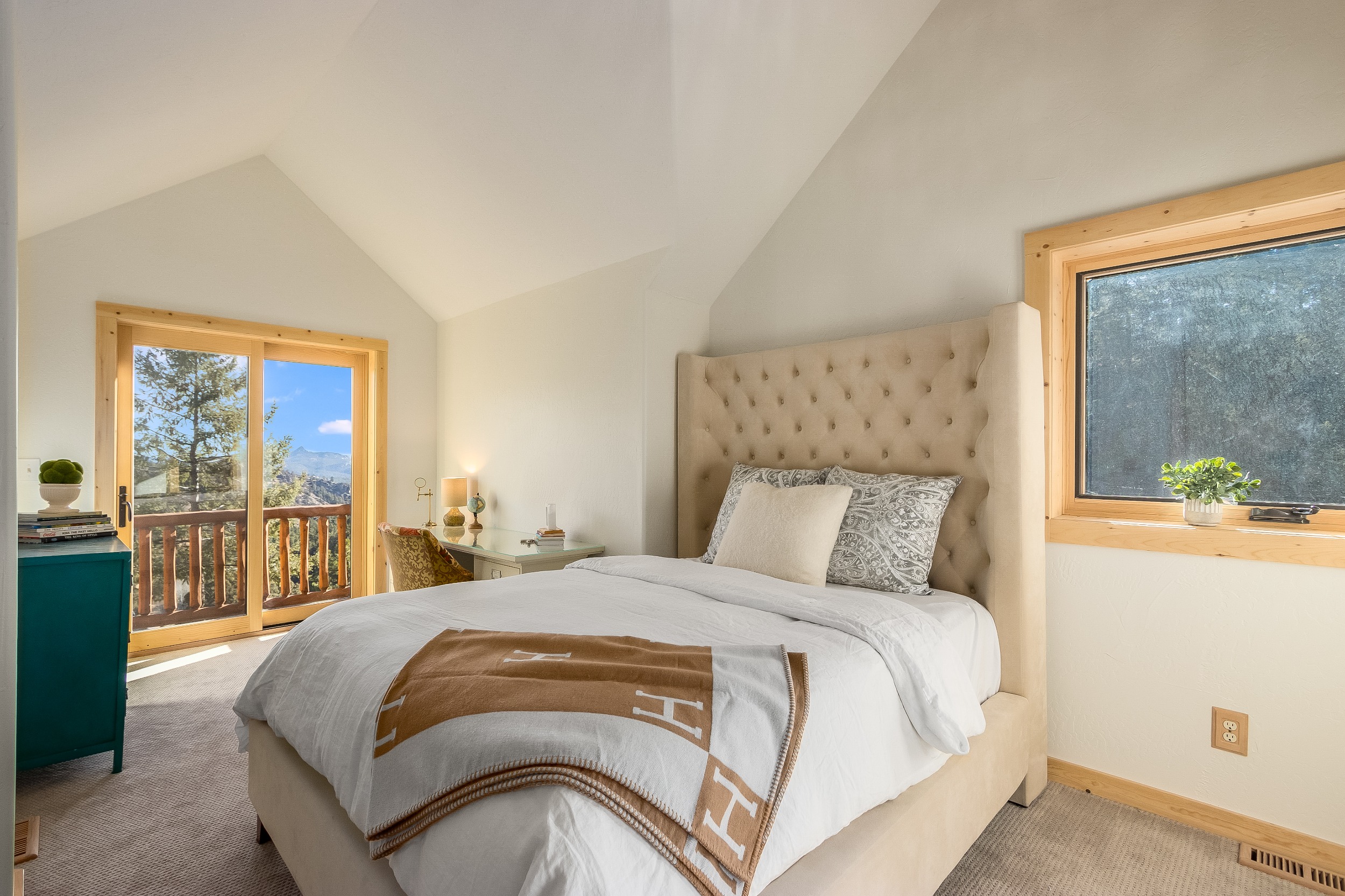 Upper Level Bedroom Suite with Private Balcony