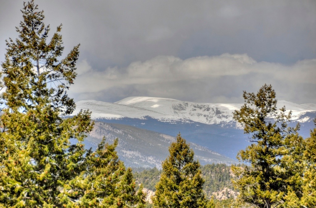 Backs to 600 acres of community owned open space