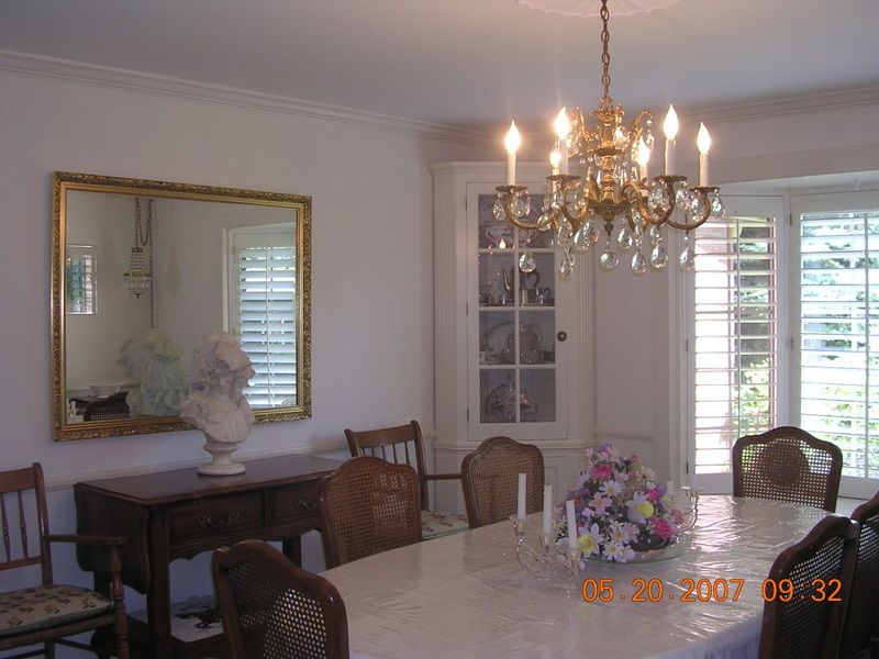 Formal dining room
